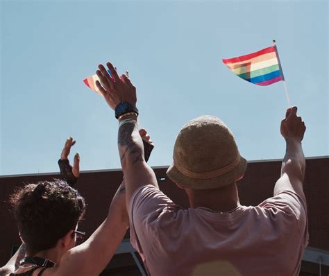 annunci incontri gay caserta|Chatta e fissa appuntamenti con uomini gay, bisessuali,